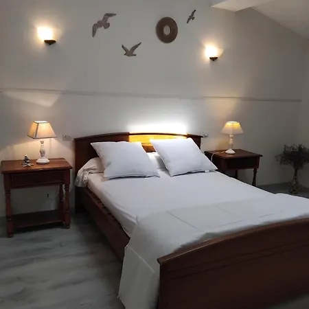 Entre Estuaire Et Ocean * Médis